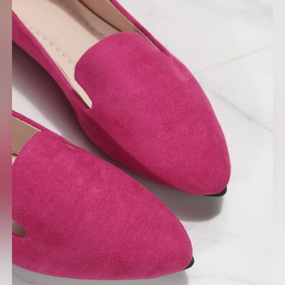 Flats - Picture 2 of 4